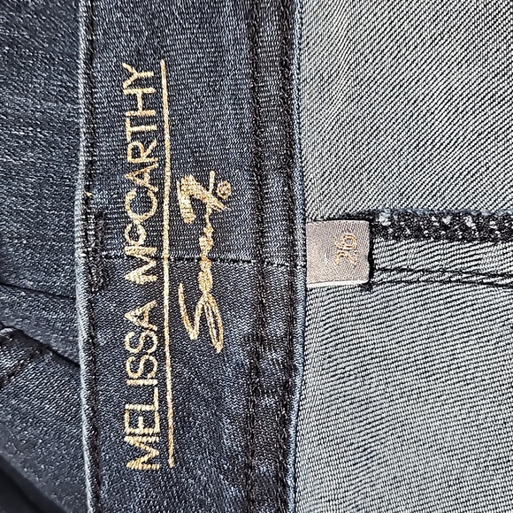 Melissa McCarthy x Seven7 Jeans | Slim Flare Jeans | Size 26 - Picture 5 of 7